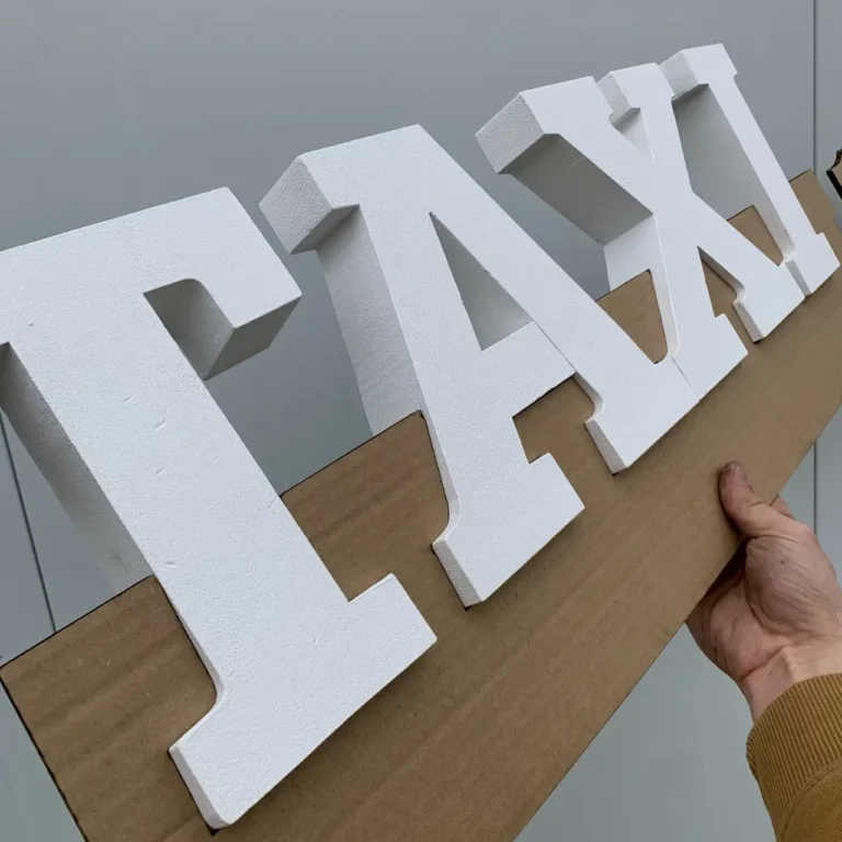 logo na ściane we Wroclawiu z styroduru, litery styrodur wroclaw, litery 3D z styroduru Wrocław