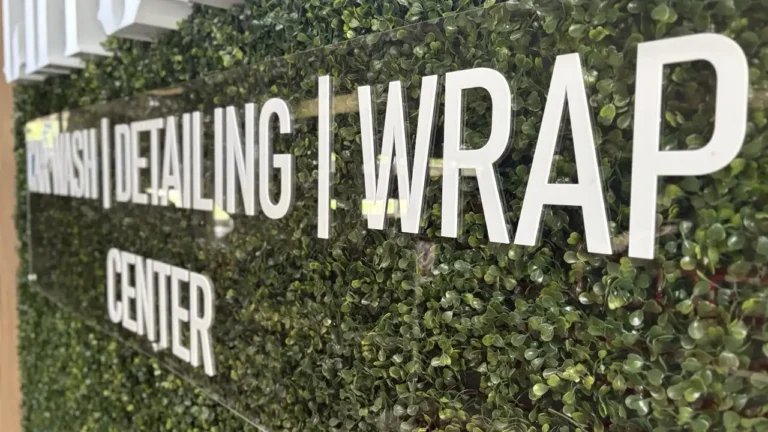 litery_3d, litery_świecące, litery_przestrzenne, litery_blokowe, litery_3d_wroclaw, montaż_napisów_wroclaw