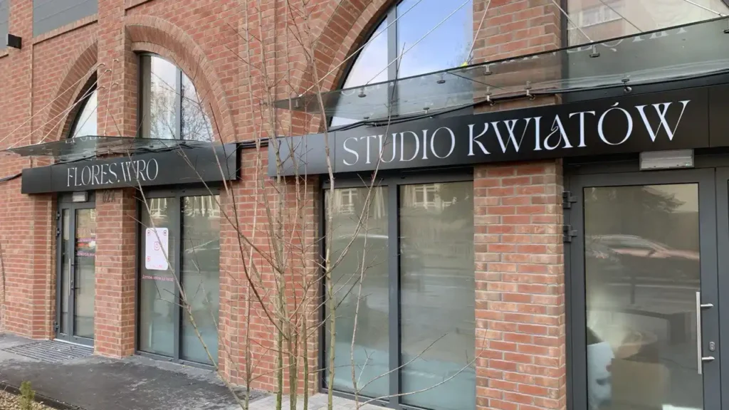 Kaseton frezowany z płyty kompozytowej, Reklama zewnętrzna Wrocław