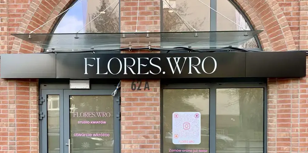 kaseton_reklamowy, kaseton_dibond, kaseton_podświetlany, kaseton_z_plexi, kaseton_halo, kaseton_wroclaw, reklama_zewnętrzna_wroclaw