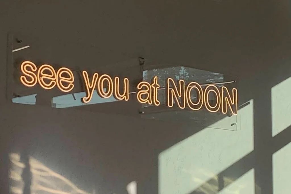 neon LED na zamowenie, neon na wymiar we Wrocławiu