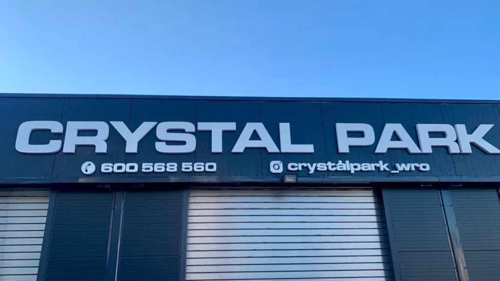 Litery 3D ze styroduru, producent reklam zewnętrznych Wroclaw